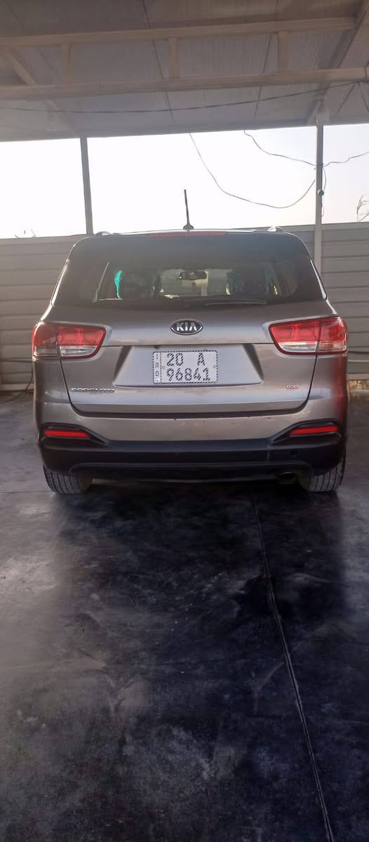 السلام عليكم سورنتو 2016 وارد امريكي ماكينه ما مفتوحه 2400 السياره حلوه وجديده ماشيه 112 مكانها حله اي دواخل ما بيها رقم ديالى سعر 160 ورقه***********
