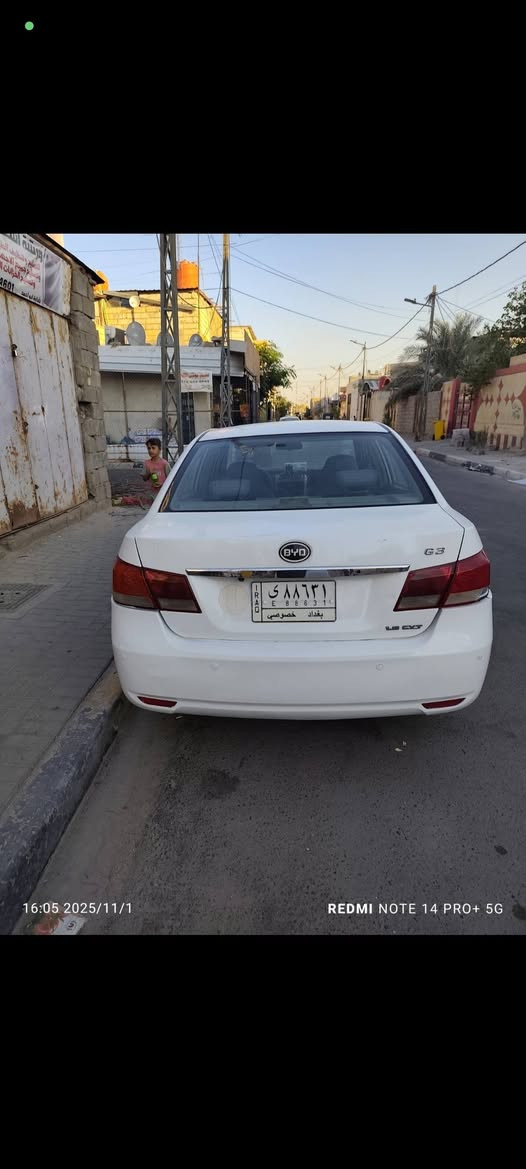 السلام عليكم بيوايدي 2013.G3 رقم بغداد مشروع وطني سنويه لل28..اوتماتيك
محرك جديد وكير جديد مكفولات..سلف جديد باتري جديد..منضومه تبريد جديده.. بيها رشات صبغ اثر خدوش وطخات بدون معجون ابيع حزام..سياره نظيفه.. شاشه كبيره تحكمات سماعات مضخم..فتحه سقف. بصمه .. مكاني كربلاء 
بيع مستعجل السعر 49بيه مجال قليل 
***********
***********
