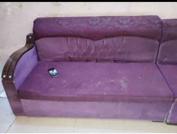 تخم مستعمل للبيع سعر 75 ألف مكانه حله ***********
