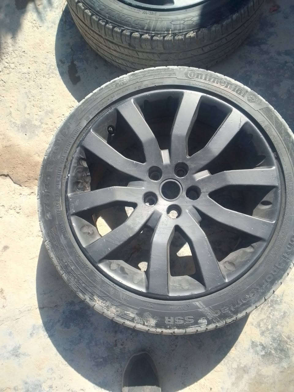 ويل كب نضاف للبيع مع التايرات زوج بدون عواج بدون تصليح ***********
