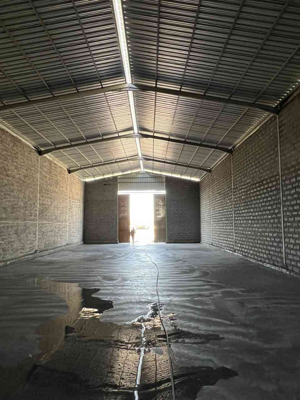 السلام عليكم ، جملون للأيجار بناء حديث الموقع  ابو عظام  ، للاستفسار  *********** + ***********
