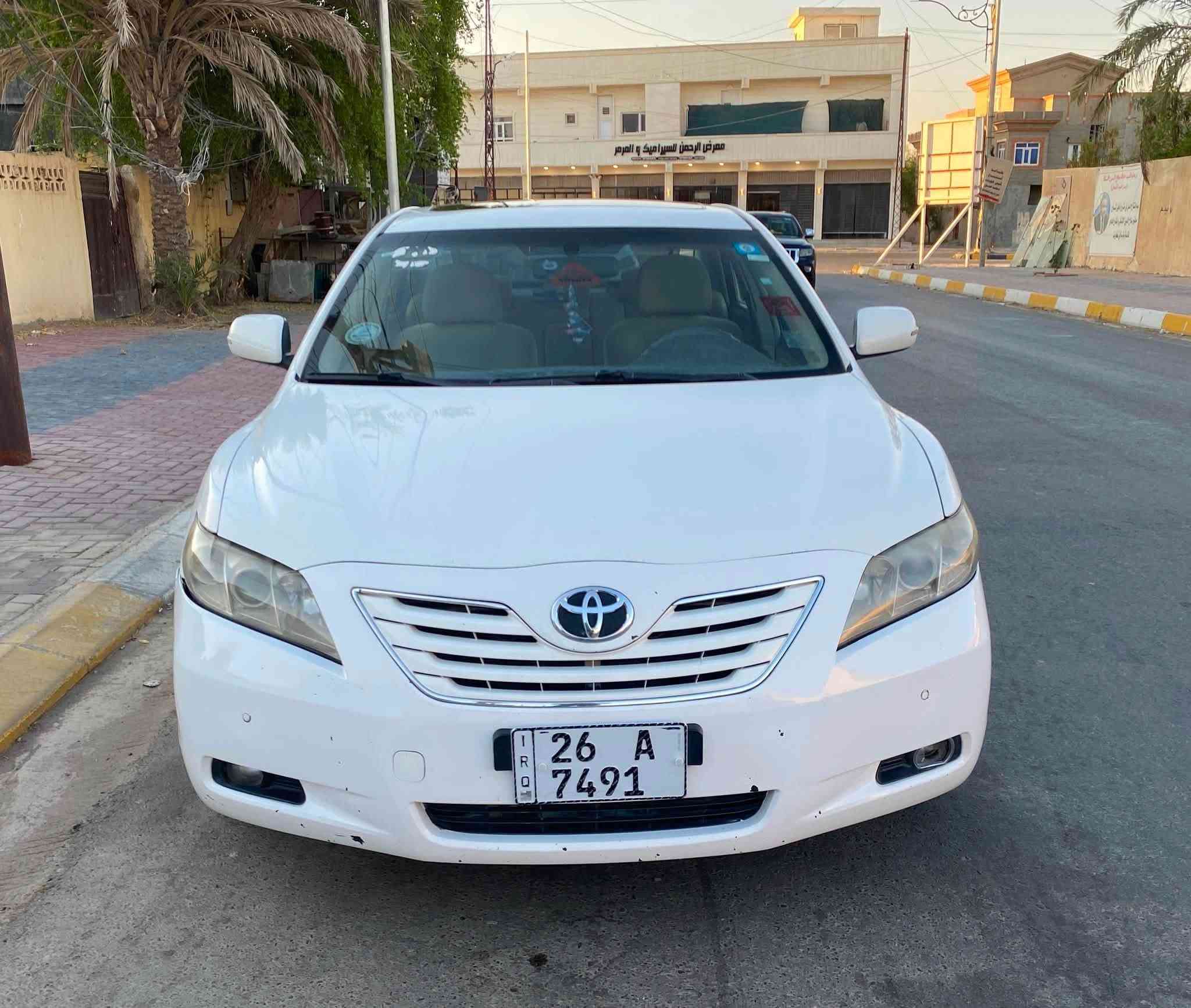 كامري خليجي GLX 2008
بيها باب خلف السائق معدل بارد
وجاملغ امامي شبر معدل حار 
السيارة نضيفه ومال بيت
السعر 105 وبيها مجال 
العنوان صلاح الدين تكريت
الرقم ***********
