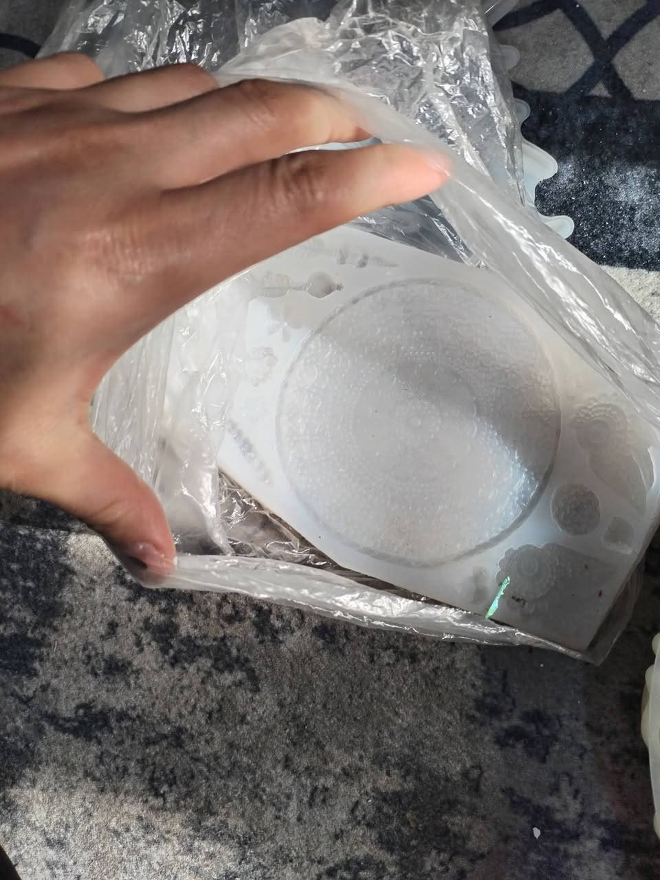 السلام عليكم البضاعه كامله للبيع قوالب والوان واكسسوارت منها المستخدم قليل ومنها الي ابد ممستخدمه مابيع مفرد البضاعه كامله ابيعها مكان غزاليه


**إذا كنت صاحب هذا الإعلان وتريد حذفه لأي سبب، رجاءا أرسل رسالة إلى الدعم الفني**