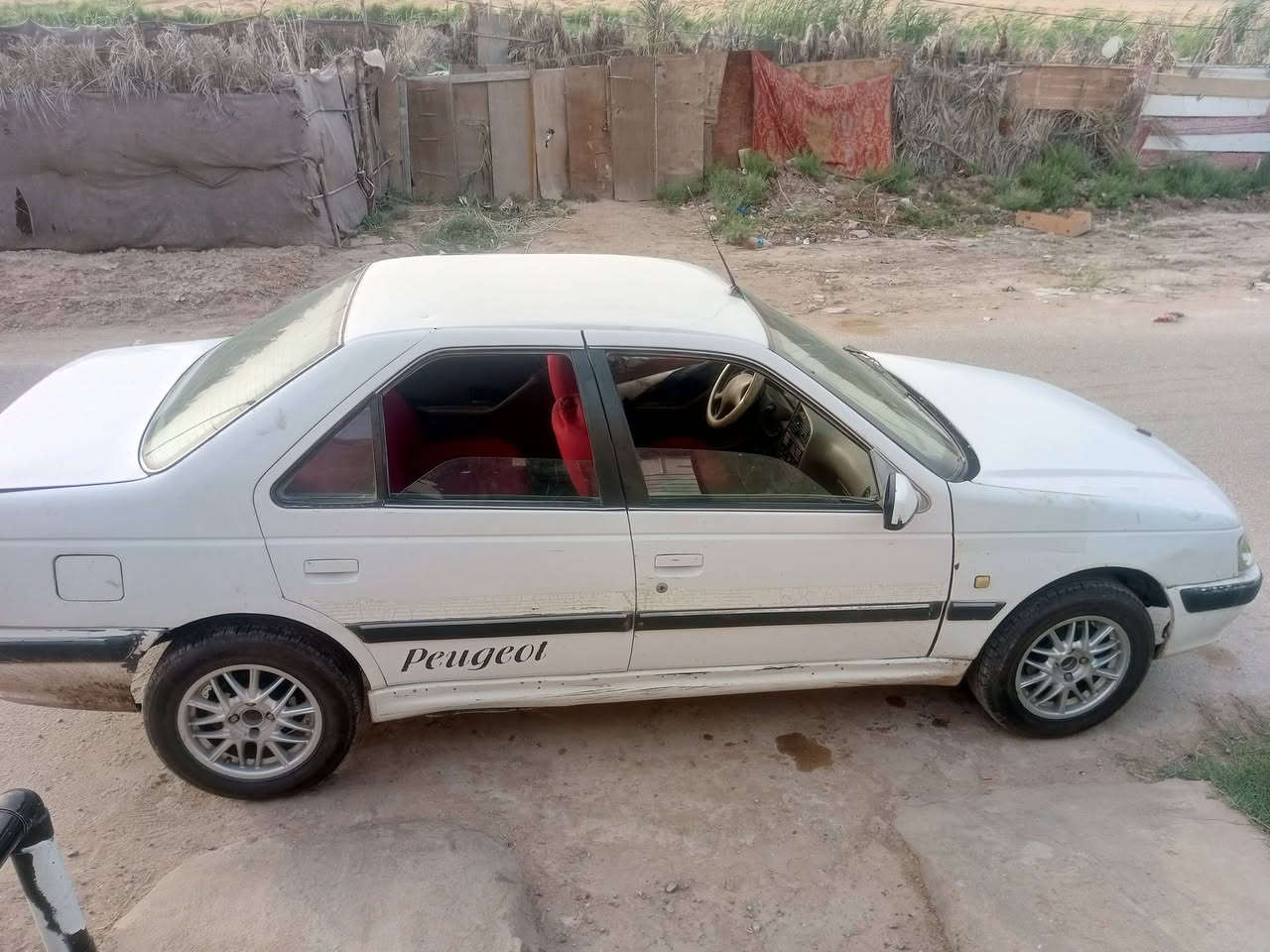 فرنسي مزاد  سعر ١٦  مكان النجف الحريه  ***********
