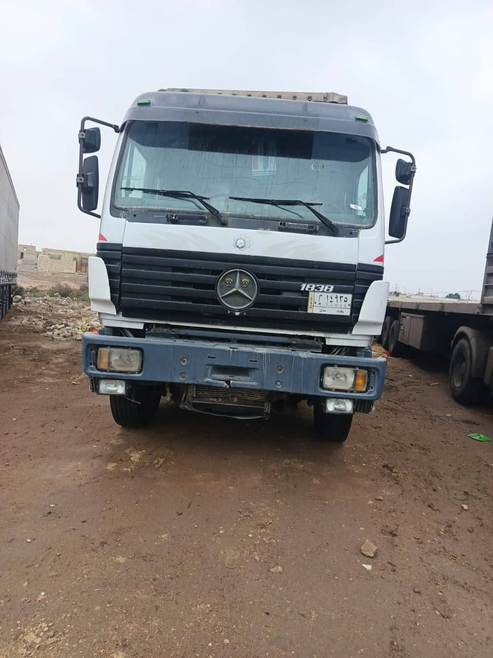 السلام عليكم
راس تريلة للبيع 

كرواتي 95 الرقم بغداد سنوية نافذة 

مكينة 38 جديدة كير 180 فافون تخم تاير جوبلس العنوان_ ميسان_ العمارة_

للاستفسار على الرقم 

***********
