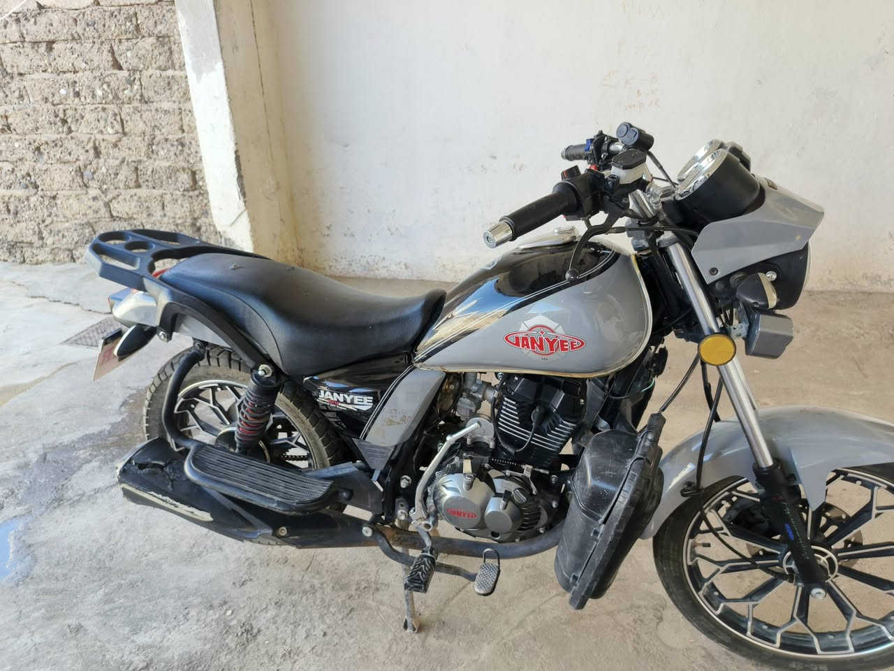موطور هيوشة للبيع موديل 24 السعر 950 () مال جناي محرك 200 ما مفتوح


**إذا كنت صاحب هذا الإعلان وتريد حذفه لأي سبب، رجاءا أرسل رسالة إلى الدعم الفني**