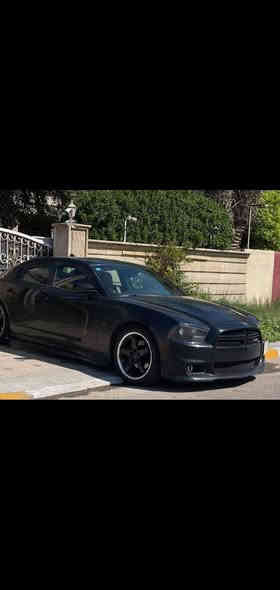 جارجر 2014  ار تي  فول  مواصفات لأخير  حادث جاملغ جهت السايق  بدون ايرباك او لغد او شاصي  السياره فول تزود من هوائيات وشوته رياضي وبنيد ابو الفتحه،? المكان بغداد الرقم ***********  رقم  بغداد تحويل مبآشر السعر 150$ وبيها مجال السياره نظيفه بدون اي نقص بغداد
