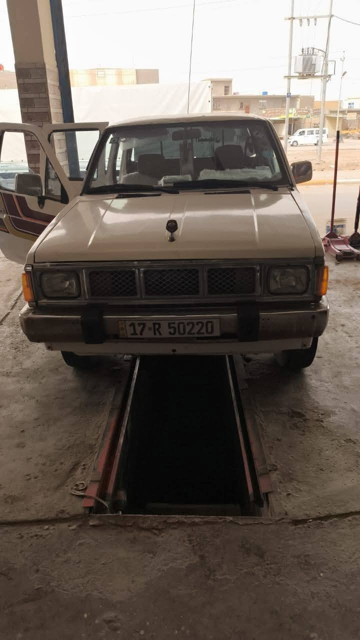 بيكم نيسان مديل ٩٢ مصبوغه عام مكينه كير شاصي شرط رقم مثنئ انكليزي مداور ثاني يوم رقم تلفوني ***********.
***********
