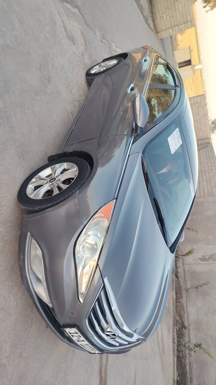 للبيع سوناتا موديل 2012 رقم نينوى دولي سنويه مجدده لل 28 شرط التحويل السياره فول مواصفات LMTD مفوله بنراما بصمات بوب وتشغيل تبريد امامي وخلفي كشنات جلد تبريد مركزي
السياره 1_1 السياره بيه راس البونيد فقط اثر شخوط السياره بدون اي ضرر مكفولة كفاله عامه وضع شركة شرط الفحص السياره جديده بمعنى الكلمة السعر 120 للإستفسار الاتصال على هاذه الرقم ***********
