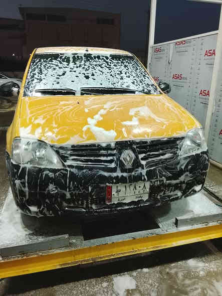 رينو موديل 2009 جديده رقم بغداد لون اصفر تايرات و صدر جدد محرك مبدل جديد كلش ناعمه بل مشي بيه صبغ محدده اني بل صوره بس هذني بعد بنيد بيه جراد عليه غرامة 400 الف تنزل من لسعر  گير عادي عنوان بغداد حي البساتين سعر (35)وبيه مجال للطيبين رقم التليفون (***********)🫡
