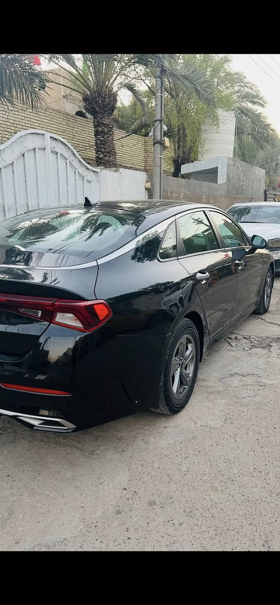 كيا K5 للبيع موديل 2022
مواصفات السياره معروفه LS بصمه تحكم ستيرن جهتين كامره خلفيه شاشه 3 انظمه قياده سايد بريك بصمه محرك 1.6 تيربو حادثه موضح بلصور بنيد فقط بدون لغود وبدون شواصي وبيه بارد قليل بلقماره موضح بلصور ويم يده باب الخلفي رقمه اربيل بأسمي تحويل ثاني يوم سعره 153 وبيه مجال قليل مكانه بغداد للاستفسار ***********
