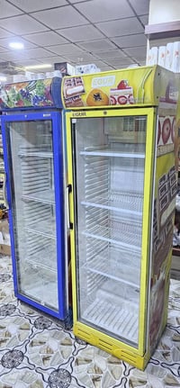 تصفية أسواق عارضات فول نظافة عمودية وبطحية  سعر الوحدة 275 للأستفسار 0...