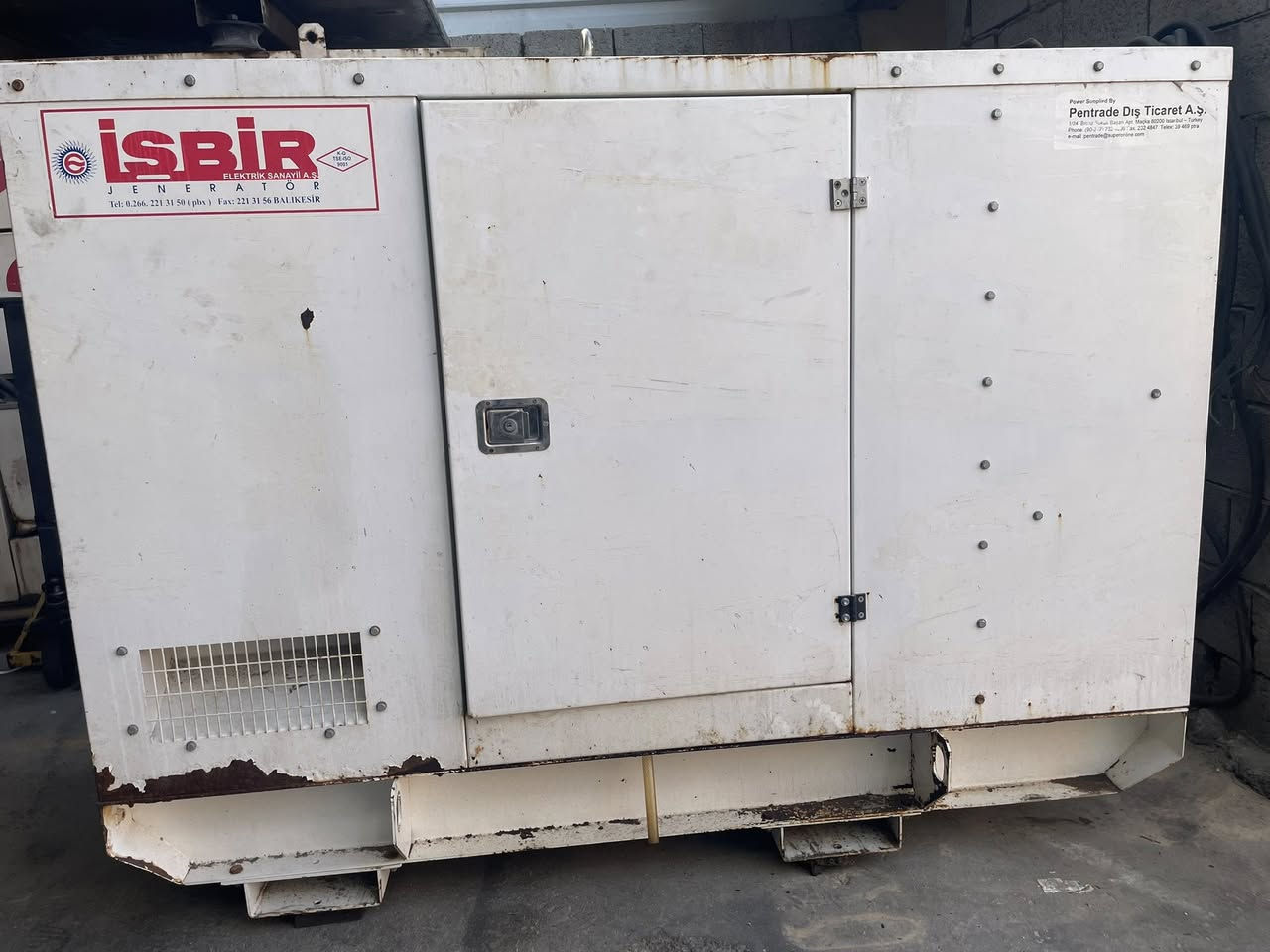 بيركنز ٢٧ كيفي
بلادي ٣٠٠ ساعة مشتغل
شرط ٨٠ امبير 
عنوان /سليمانية
***********
