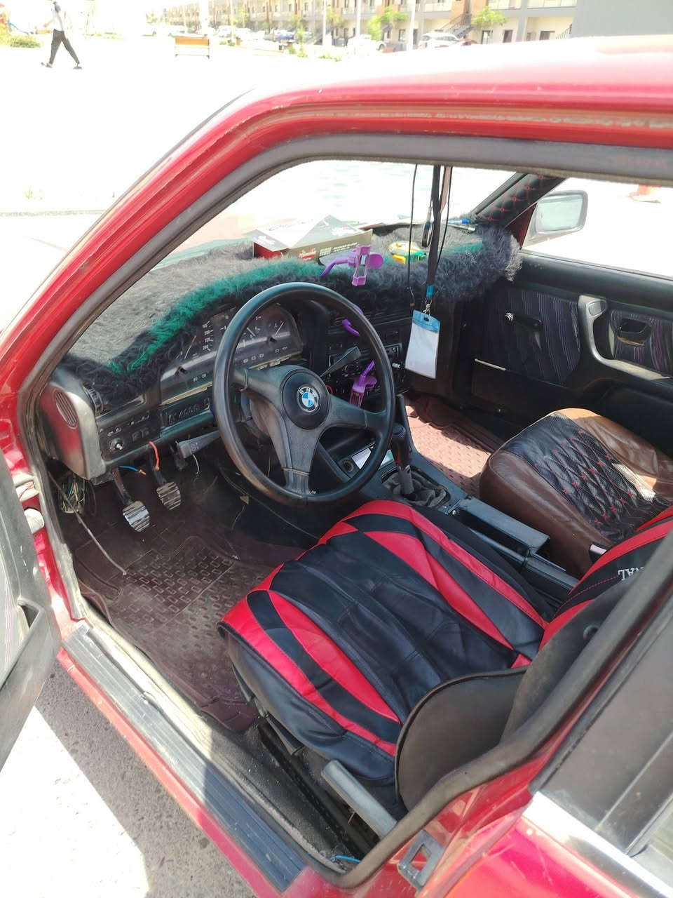 سلام عليكم BMW E30 318i زعره للبيع او مراوس السياره عوزه ترتيب داخل وخارج وكهربائيات
شعه معدل تشك الكاع ويل BBS بي ضربه بس مماثره

 مكينه اربعه سلندر كزوز رياضي تفصال مسويله ادامه قبل سبوع مكينه صافيه 

سياره بسمي ماعليه ايشي سياره تخبل خير من الله شغل وطلع 
 مسجل وسمعات قبل سبوع بدلت منضومه كامله من سماعات ومسجل وتنضيم وايرات عل بلادي 

السعر خاص

 ماسنجر  او اتصل عل رقم *********** موجود واتساب 

مكاني بغداد حي العامل
