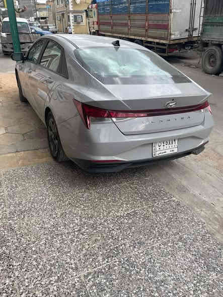 سلام عليكم 

النترا 2022 للبيع
السيارة فل مواصفات 1/1
بصمة عدا الفتحة السقف والجلد

رادارات + تحكمات محرك 2000 دوش + ويل كب كروم
تحديد مسارات + مانع انزلاق
شاحن لاسلكي + لايت LED زنون
لايت LED نهاري + نظام قيادة 3
أشيار مريّات + صندوق بصمة
 • تدفئة كراسي والمقود
قيادة آلي بالطرق المخططة
حادثها سطحي البند مبدل
شاصي واللغود مكفولة
ورشة جديدة موجود

سعرها $17,000 ويبيه مجال
يعني شدة و سبعين ورقة
جديد باسمي رقم بغداد
مكاني المشتل 

***********
ابو سيف

ملاحظة
 مكلف بالنشر للأستفسار الأتصال على صاحب السيارة
