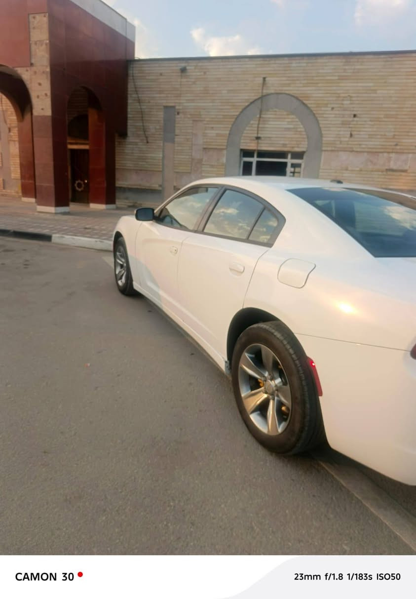 جارجر 19بيه صبغ حزام وتعمير بتكمه اليسار  سياره بل بصره رقم شمالي اربيل. ***********  مكلف بنشر ي تفاصيل ماعندي.
