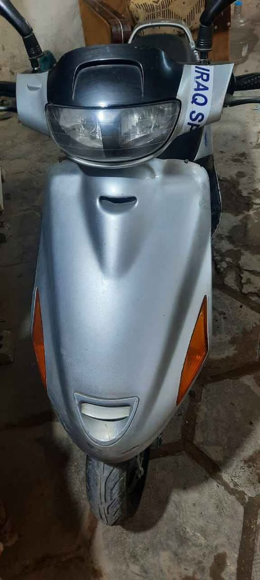 دراجه فراشه فحل مامفتوحه للبيع نضيفه وعل فحص كهربائيات كلهاشغاله مكانها نجف شارع المدينه *********** النجف, العراق
