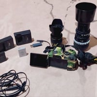 نيكون ٥٣٠٠ • زوم ٧٠-٣٠٠ • عدسة ١٨-٥٥