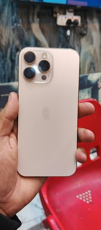 آيفون ١٦ برو ماكس • بطارية ٩٣% • نضافه ٩٥%