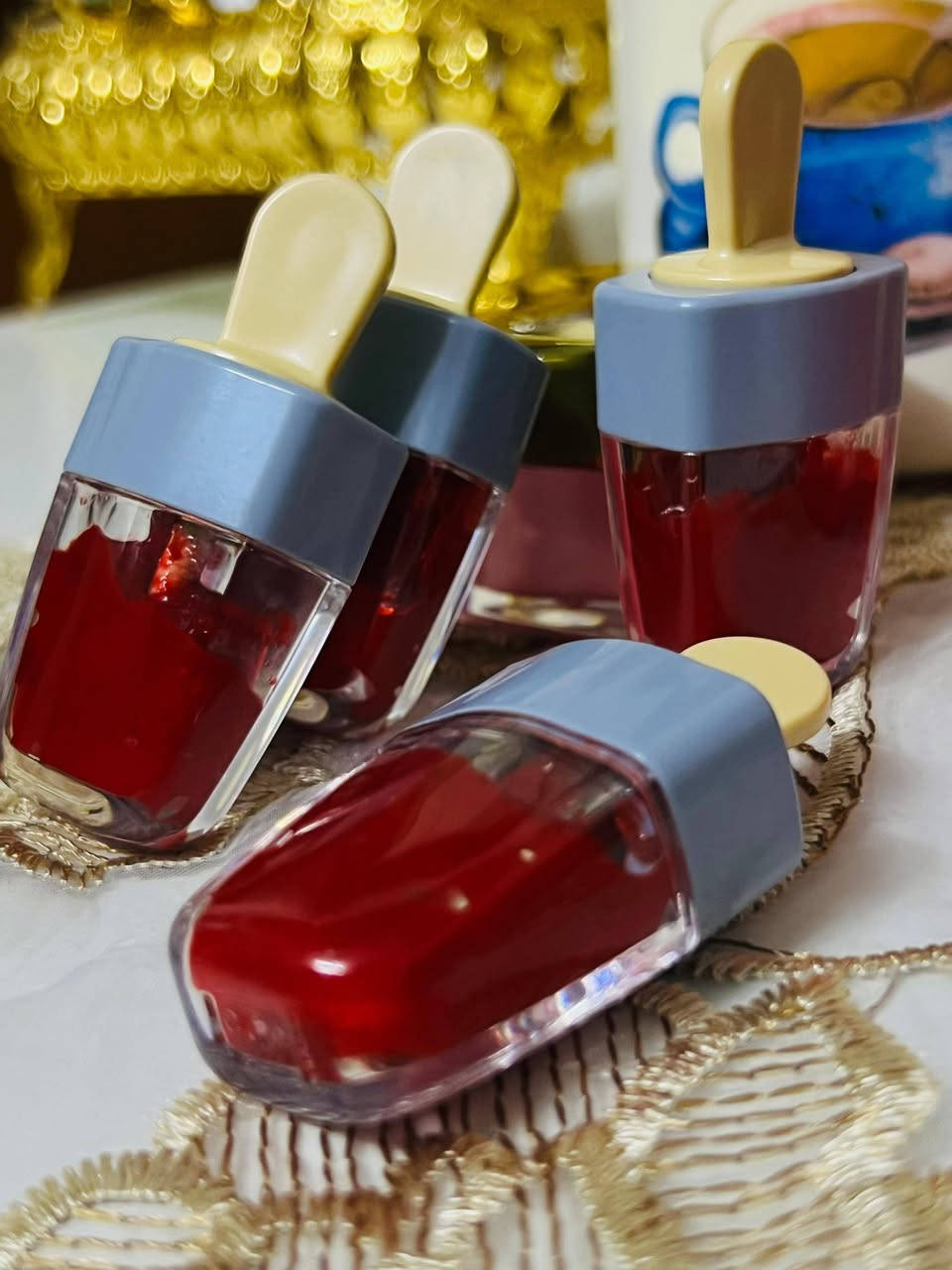 يتوفر خلطه تبيض وتصفيه تسوي الوجه كزازه ذا مو كزازه فلوسك مرجوعه سعره  10 المكان بغداد الحريه الثانيه ويوجد لدينا خدمه توصيل الجميع المحافظات متواجده وتساب ***********
