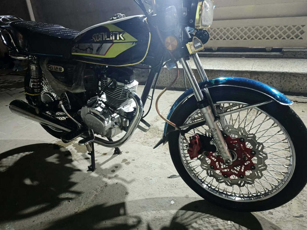 سلام عليكم دراجه 25 اربعه كير للبيع ***********
