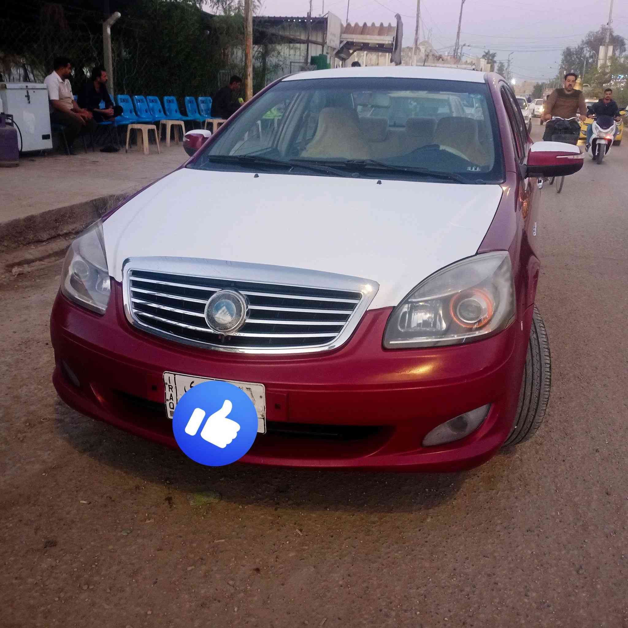 السلام عليكم للبيع جيلي موبل 2013رقم بغداد مكفوله كفاله عامه سنويه جديده ل30مكينه وگير وحداديه وتبريد وتخم تاير المكان ديوانيه مكلف بالنشر رقم ***********
