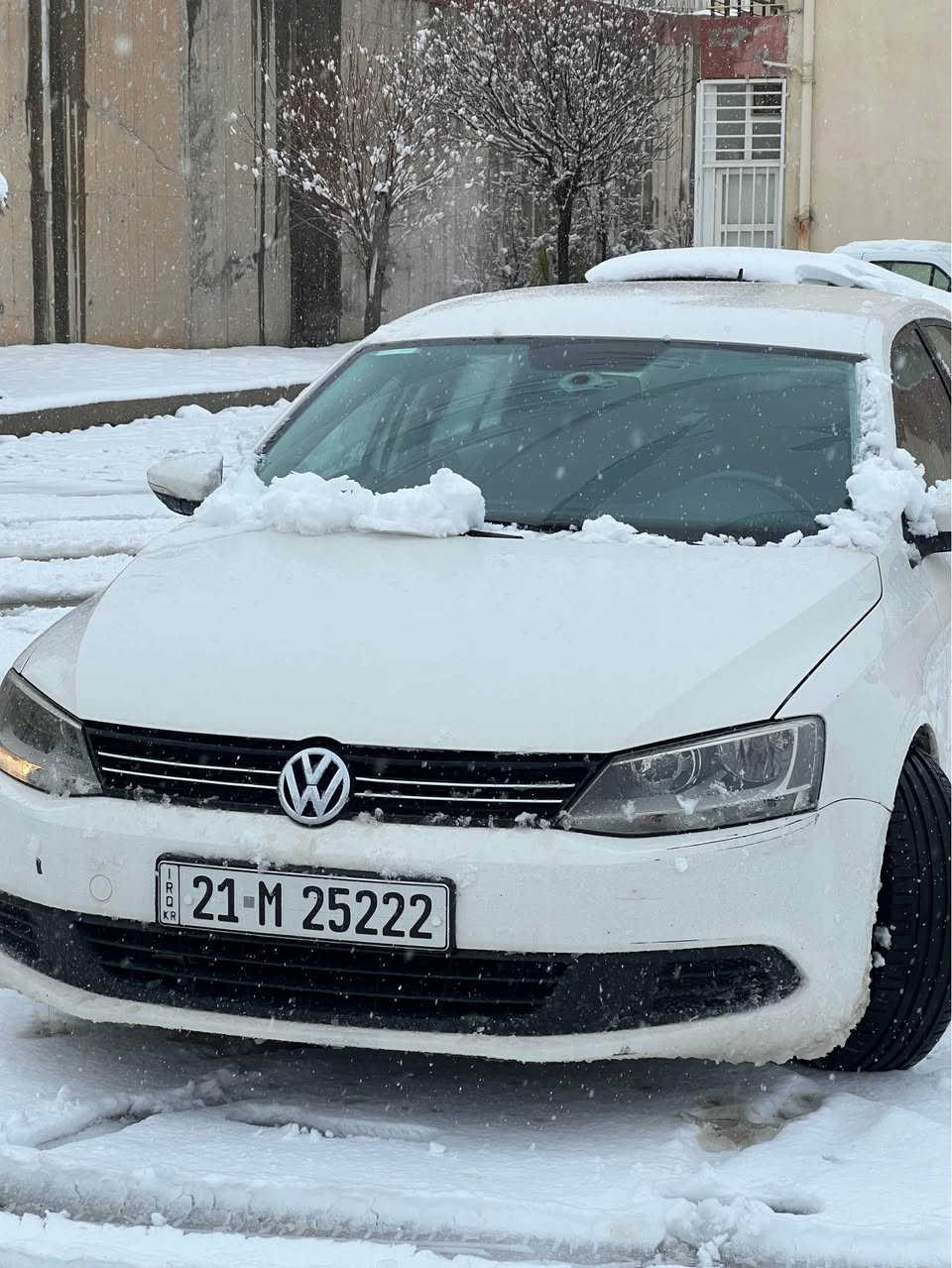 جیتا ٢٠١٢ خلیجی مەکینە ٢٠ی بێ تۆڕبۆ  ١ چەمەلەغی ڕەشە دەعم و لێدراوی نیە ١٨٥ هەزار ڕۆشتووە گێر و مەکینەی نەکراوەتەوە چرکەی تیا نیە سەیارەکە خۆمان بە سفری ڕامان کێشاوە. *********** , *********** السليمانية, العراق
