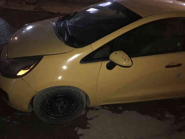 السلام عليكم أخوان عندي كيا ريو2015 رقم بغداد بأسمي مكينه gdi 1600 السياره تخم تاير جديد  تخم نوزل تخم بلك فيتبم كلها جدد  السياره صافيه ونضيفه  عندي حداديتها نص عمر  السياره بيها طخطخات خفيفه مكينه كير خير من الله   السعر ٧٥ وبيها مجال ومكاني بغداد البياع وهذا الأرقام ***********  هذه الارقم بيهم واتساب ***********
