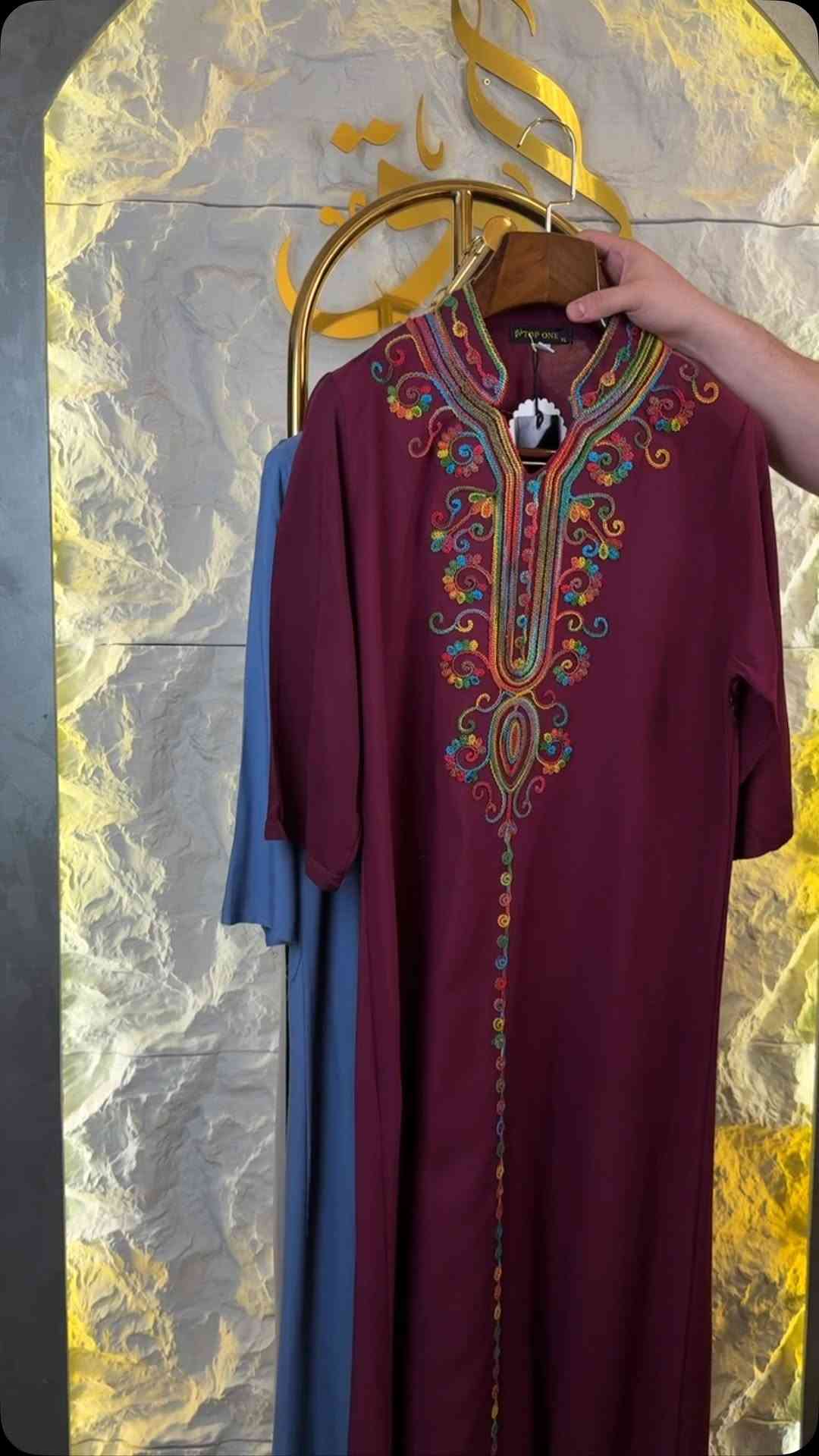 الـسعر8000الـف✨🤎
القياسات(L,xl,2x,3x)

للحجز و الاستفسار التواصل على الأرقام واتس اب 
***********
***********
***********
***********

توصيل بغداد  5000
توصيل محافظات  5000
