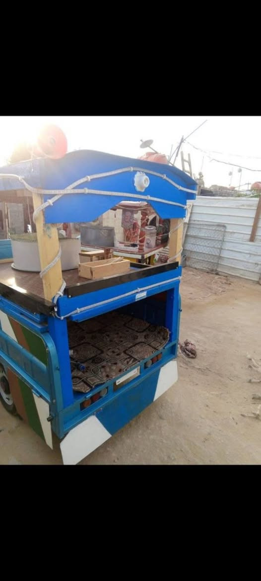 للبيع ستوته شعر بنات  موديل 25 شحن مكينة الشعربنات ارقى نوعيه بيها ضمان ام الفحمات انسه العطل مولده جديده مشتغله فتره قليله هيه كلها مسكمه جديد بطاريات الستوته مبدله اكبر موضح بالصور اي استفسار على الرقم *********** المكان النجف
