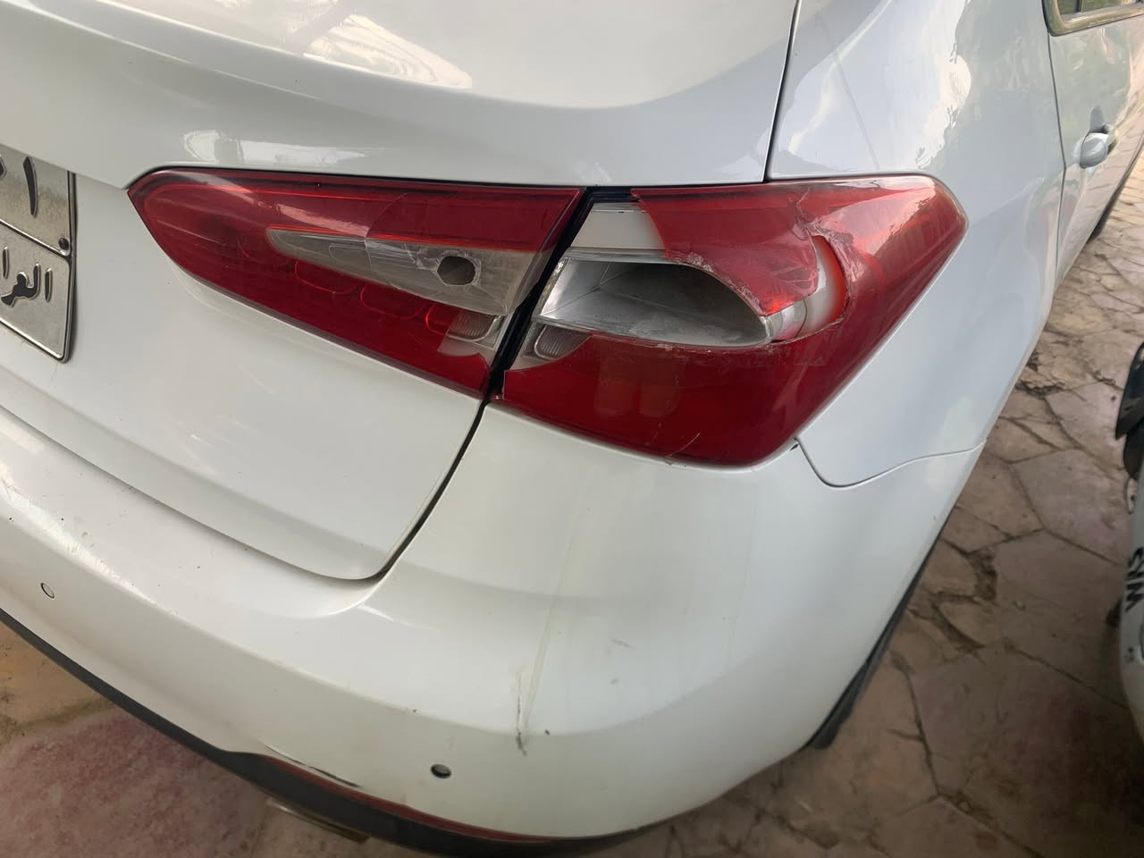 عندي. هذا البك لايت سيراتو 14 للبيع قيم وخذ بس مال الجنطه يشتغل


**إذا كنت صاحب هذا الإعلان وتريد حذفه لأي سبب، رجاءا أرسل رسالة إلى الدعم الفني**