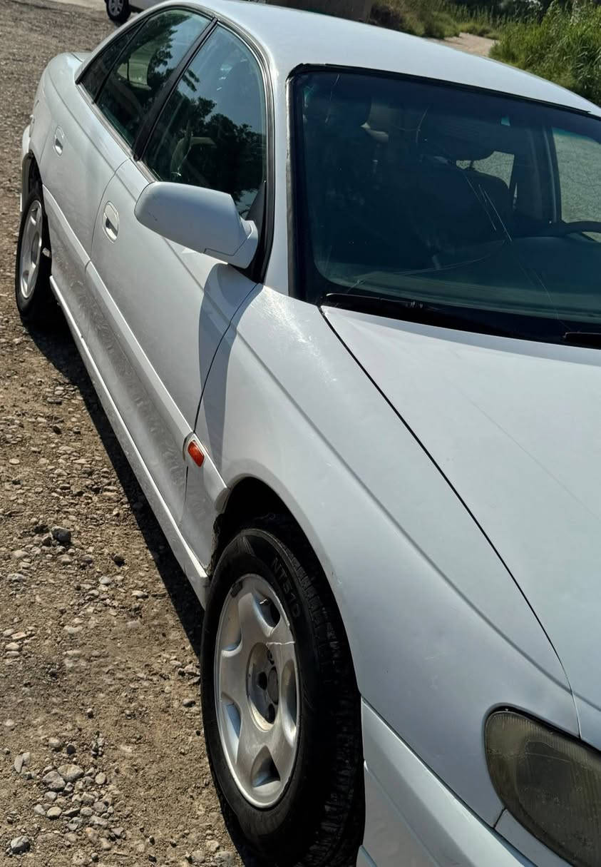 اوبل بزون موديل 2000
مشروع وطني رقم بغداد. وكالة عامة 
گير اوتوماتيك 
مكينه ونجي 2000
تبريد شغال 
السعر 40 مكان السيارة ذي قار قضاء الرفاعي 
للاستفسار الاتصال او مراسلة الوتساب ع الرقم 
***********
