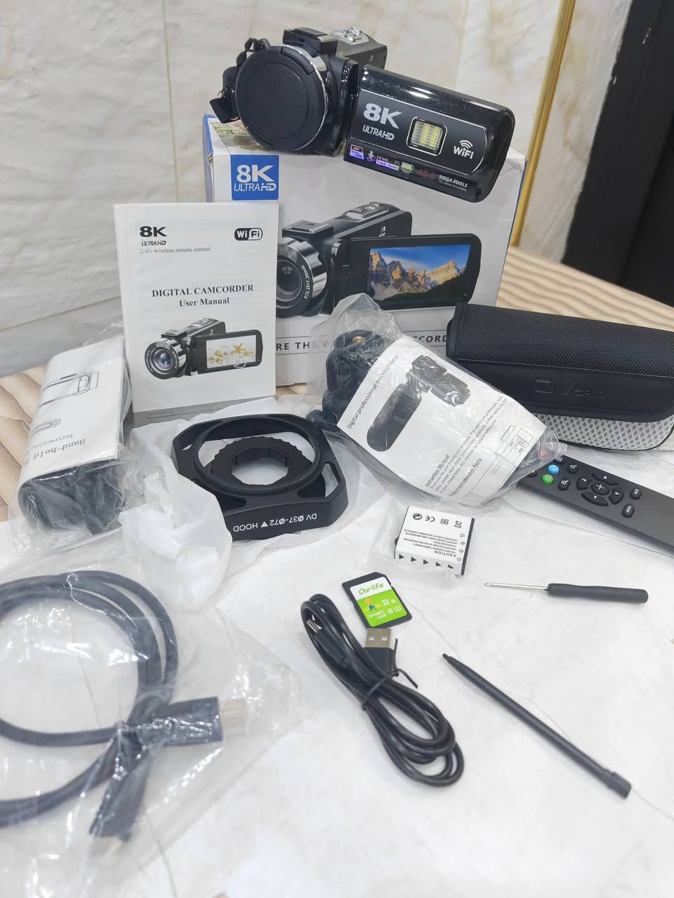 كامره ماعرف اسمه دقته 8k كامل ملحقاته وحته رام وياه جديده كارتون ما مشحونه ولا مره جديده لوك مكاني البصره سعر 140
***********
