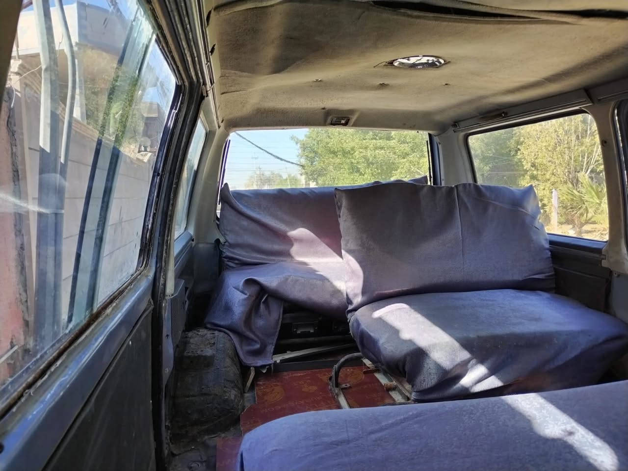 السلام عليكم  للبيع او مراوس كيا 11 راكب كير و محرك خير من الله و تخم تايرات جدد سياره ناعمه و دوشه جديده اذا مراوس سياره صغيره خصوصي للاستفسارالرقم: *********** العنوان: بابل: جبله
