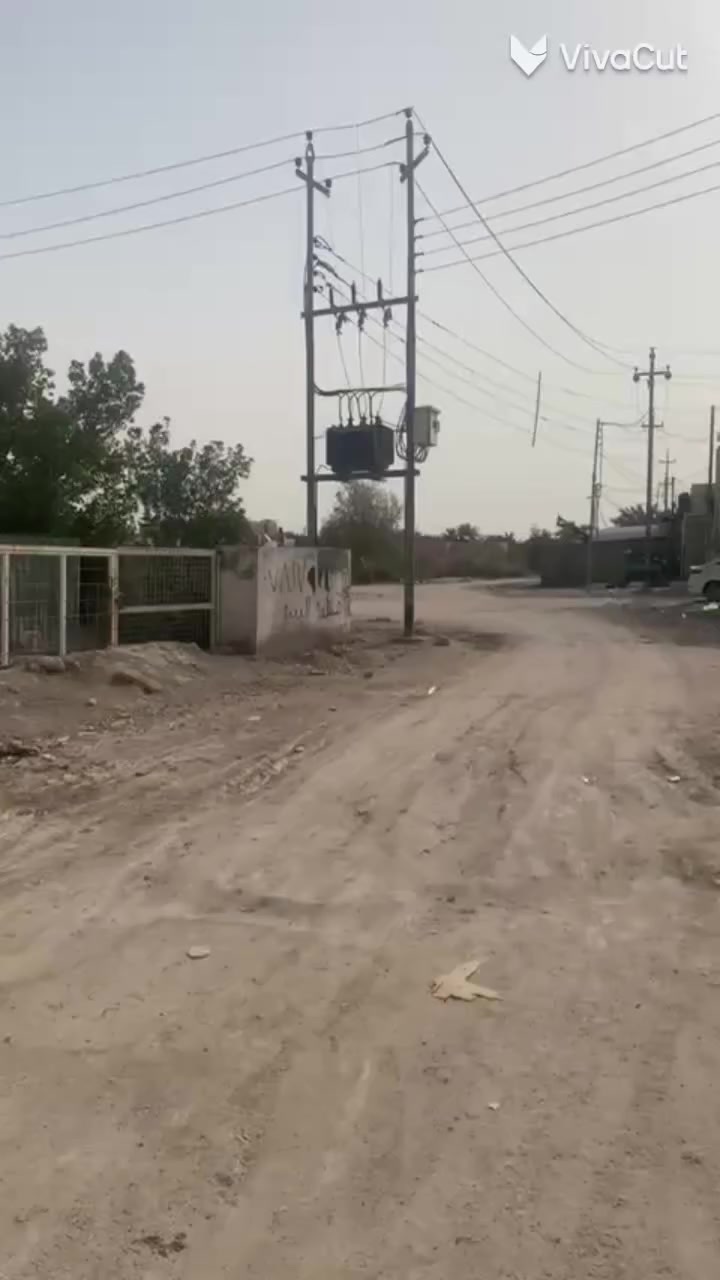 هيكل زراعي بناء طابوك مساحه 200 كافت الخدمات العنوان سديناويه قرب مكتب الغاز الهاتف***********
