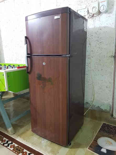 ثلاجه انفينتي .صناعة ياباني .
من ارقه الصناعات ثلاجه لوك بلاديه ع وضع الشركه. دبل فريز .تجميدها فول .
نضافه ٩٥ بالميه . اللون صاجي .
الحجم ١٢ قدم ....
 سعرها مناسب ١٧٥ الف .بالعافيه ع ياخذها
مكاني بغداد .بوب شام ..
للاتصال ☎️ ***********
واتساب 📲 ***********
