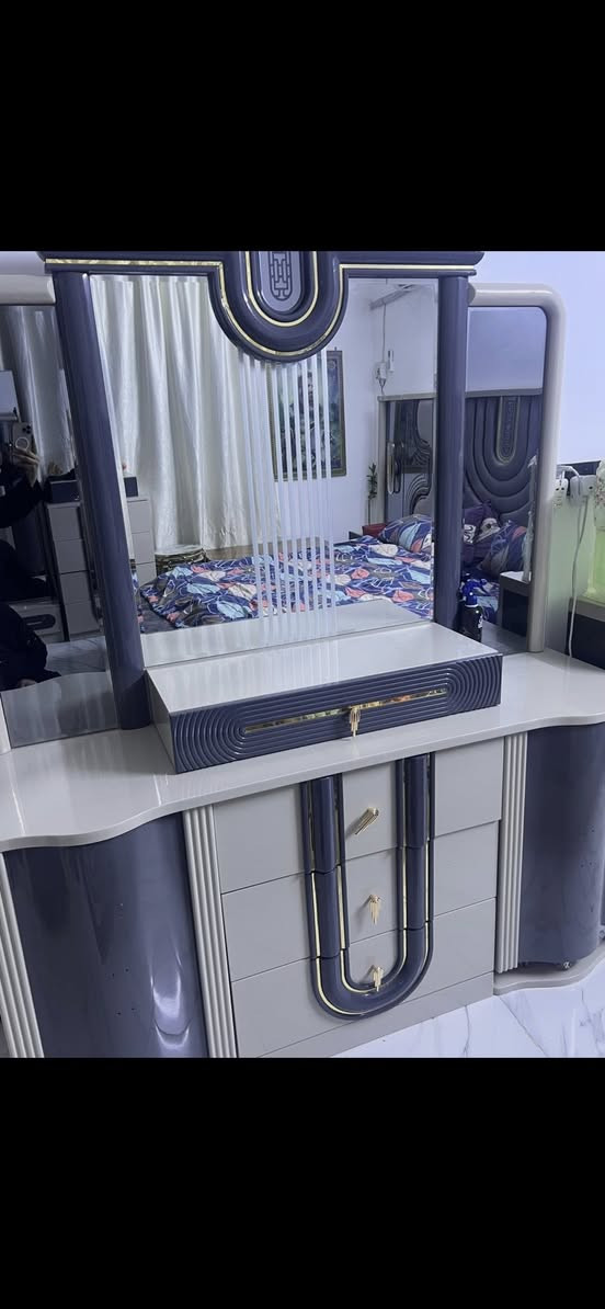 غرفه تركيه اخو جديد سعر مليون بيه مجال حي العامل رقم ‭٠٧٧٤ ٦٣٩ ٩٥٠٧‬
