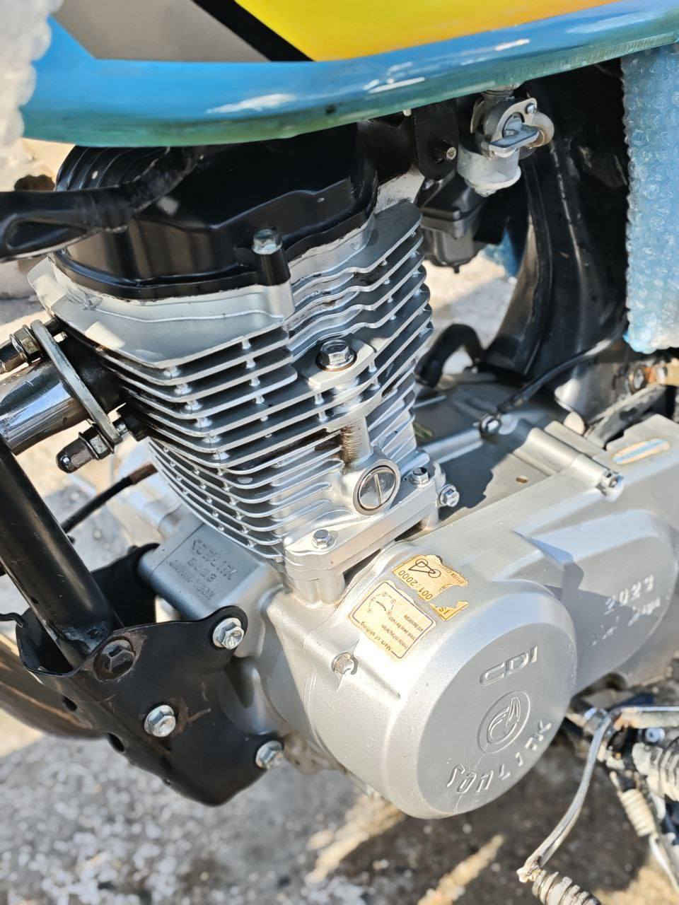 سلام عليكم دراجه تايكر للبيع موديل 23 دراجه خير من الله محرك مامتفوح اوراق دراجه ماناقصهة شي ابداا السعر 575وبيهة مجال 
الاتصال ***********
