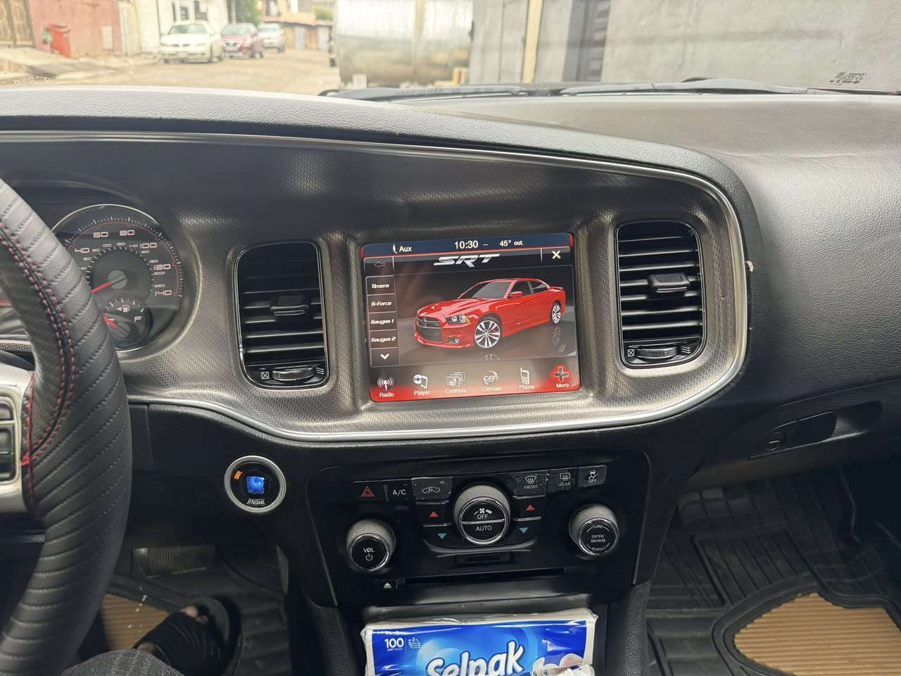 سلام عليكم
مراوسه فقط حسب قناعة🙏🏻ء
👇🏻👇🏻
جارجر 12
محرك 6
اربيل ارقام دولي جديد
شاشه جبيره
ويل نجمه وتخم تاير جديد
سياره كفاله ﻣن كير والمحرك
ماناقصها شي ابد

سونار مالتها مذكور بالمنشور
واتساب 👇🏻
***********
