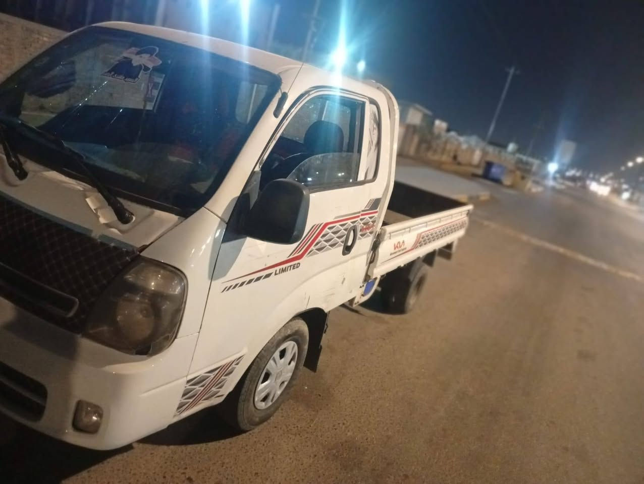 سلام عليكم كيا نثيه موديل 18 رقم بصره اسعر 90 مكان بصره مركز مدينه ***********
