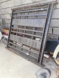 غراض للبيع شباك نضيف ما مستخدم بالاجكتور جديد كوسره جديده نضافته 95 ٪ ...