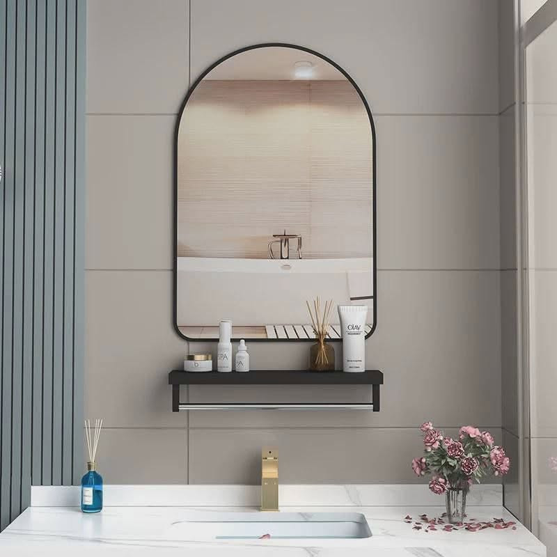 مرآة مع رف تصميم عصري 
ابعاد المرآة 80*50 CM 
السعر 55 الراه. المستطيله. من. 40+ 60 cm


**إذا كنت صاحب هذا الإعلان وتريد حذفه لأي سبب، رجاءا أرسل رسالة إلى الدعم الفني**