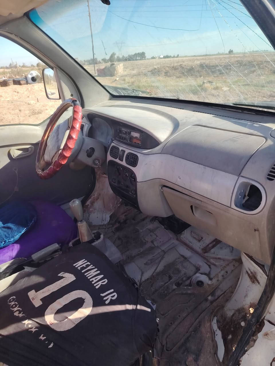 هيفه موديل 2012 أوراق اصليه كير اكسل شرط تخم تاير جديد محرك جديد السعر 20 الشراي يتصل ويدلل ***********
