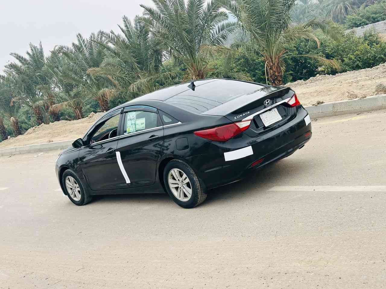 الهم صلي على محمد وعلى ال محمد للبيع فقط هونداي سوناتا الموديل 2014 وارد أمريكي حادثه دعاميه وطرف البنيد فقط بدون داخل شاصي لغد كفاله سياره باقيهه كله ليبل واحد مكفوله من الضربه والصبغ والتبديل والكص والعيب الشرعي ولاصوليات رقم بصره باسم قرايبي تحويل ثاني يوم باسمك مكينه وكير 2400 مكفولات حداده طوبه تخم تاير جديد كهربائيات فول كله شغاله سياره جاهزه وجديده خير من لله مال جناي تاخذه شرط الف دينار ماتخسر عليه السعر جوه سوك 88 عمله بتلفون ماعاملك تجي تشوف سياره وتقتنع وانه بخدمتك جاي بي تاخذه وتروح ان شاءالله مكاني بصره قضاء المدينه *********** اتصل وبيك خير وتدلل
