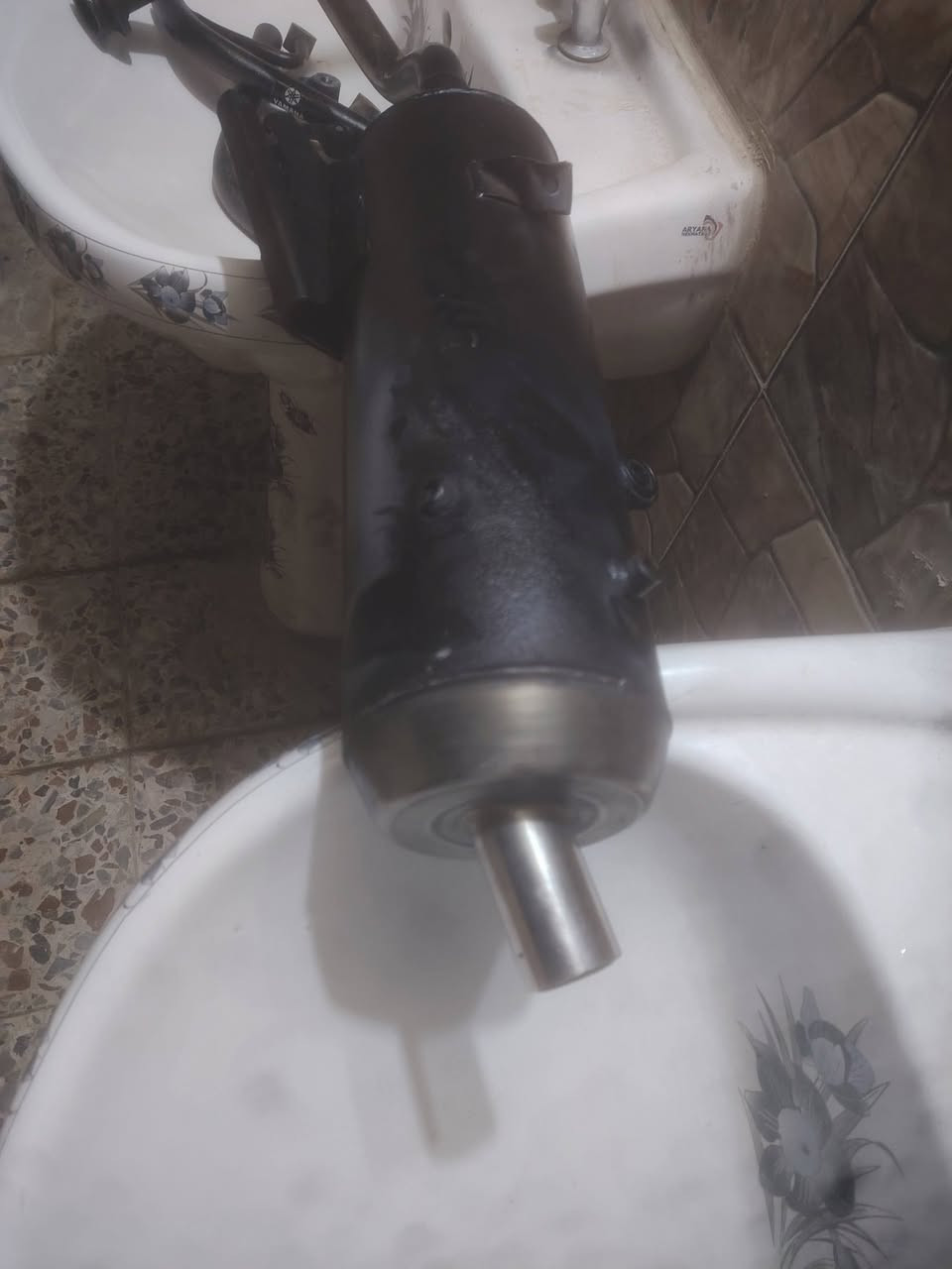 السلام عليكم صالنصه سكنس  الجبلي سعرها 50 مكاني بغداد ***********
