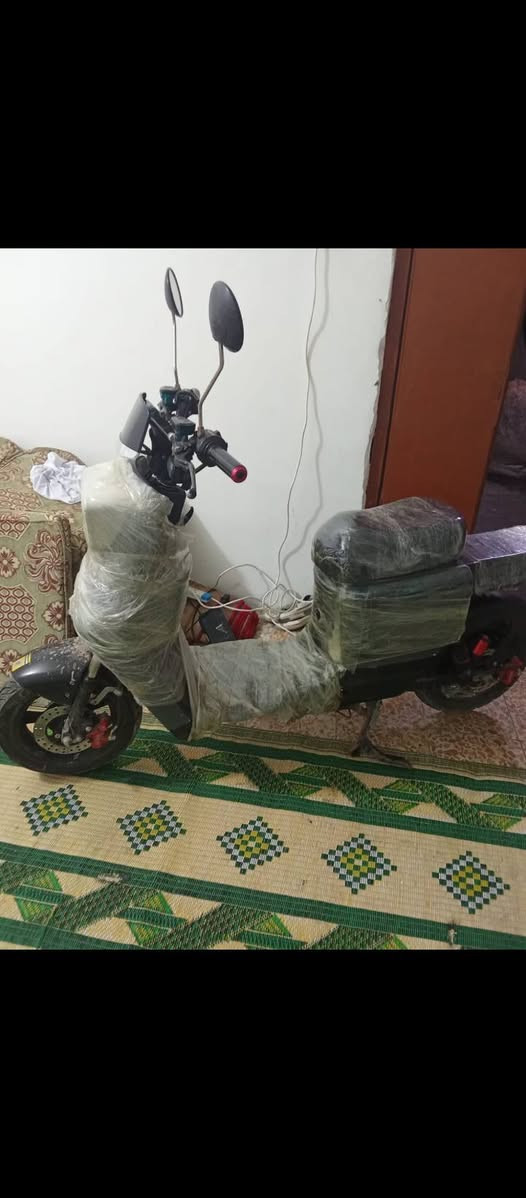 سلام عليكم بيع دراجه شحن بطاريات جديد ٣٢ امبير كلشي شغال وسعر مناسب حيل ٣٠٠ قفل لحد يدخل ويكسر بيهه والله محتاج واريد ابيع اليحب يجي خاص او يراسلني وتساب ***********
