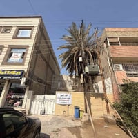 بيت للبيع شارع تجاري رصيف عريض  مساحة ١٨٥ واجهة ٩ متر و ٧٥ سم  الشعب ح...