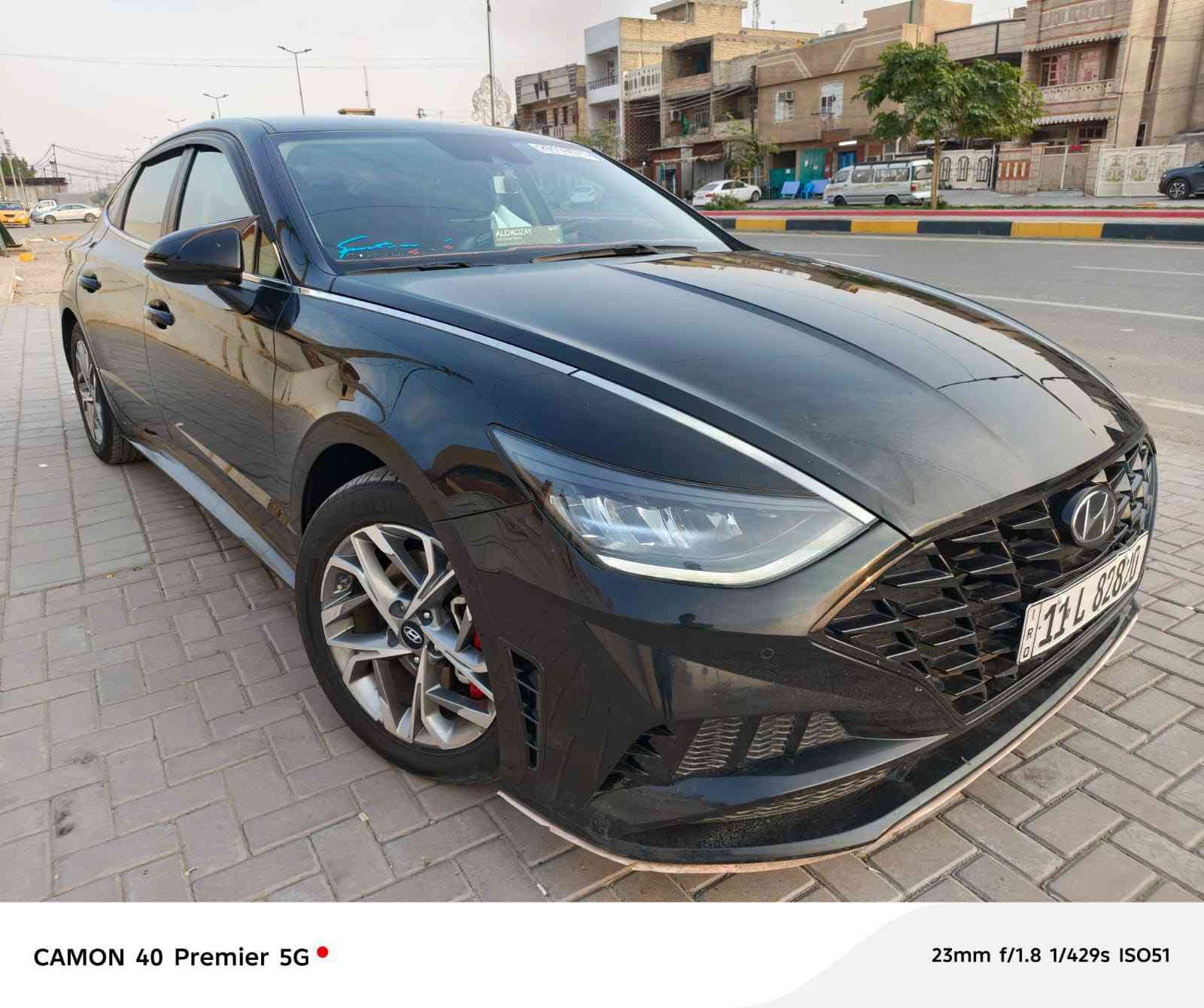 للبيع
هونداي سوناتا سبورت 
موديل 2021 رقم بغداد مميز 
مواصفاتها محرك 2500 GDI تنفس طبيعي 
كير دكم AT
قيادة ذاتية 
تشغيل عن بعد 
صندوق ذكي 
كشن السايق كهرباء 
كامرة دوارة 360 
ويل كب حجم 17
مانع انزلاق
تحكم ستيرن جهتين 
سمارت مود 4 وضعيات قيادة 
بصمة
رادار اربع جهات 
تحديد مسار 
توقف ذاتي 
كشنتات تدفئة 
شاشة 
تبريد بيانو 
لايت زنون عالي ناصي بلادي 
شباك خلية سبورت 
سايد بريك كهرباء 
ترحيب عن الاقتراب من الابواب 
بجم كبس حادثها جاملغ وباب الجاملغ مبدل والباب مصلح ومصبوغ نفسة 
وتبديل دعامية امامية 
السيارة ماشية 48 الف كيلو متر وليس ميل السعر 166 للستفسار رقم راعيها ممتواجد ع نت مكلف بلنشر 
***********
