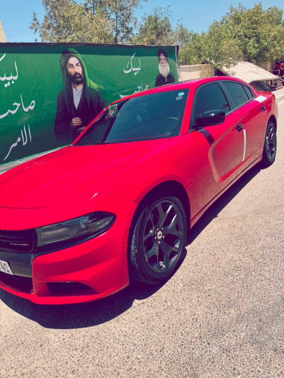 السلام عليكم 
جارجر موديل 2017 
لون مميز ماشيه90
سياره على ايدي ماماشيه ضامه
فول مواصفات للأخير
رقم اربيل بسمي سنويه 
مواصفات 
فتحه
كامراه+حساسات
كشن تبريد+تدفئه+
كشن الخلفي تدفئه+
الستيرن تدفئه+
مري قلاب مع البك+
حساس وجرس مع البك+
دمام بالصندوك+
عتمته مري+
شاشه جبير +
كشن خزن ميموري+

كير طياره8نمر+
لدنهاري مع زنون ابلاد+
ويل 20+
بصمه تشغيل+بصمه ابواب+
Vمكينه3600
بيه هواي مواصفات 
سياره مكينه وكير برغي مامفتوح بيهن جديده
سياره كفاله وجديده مكفوله من الصبغ والفتح والحادث والبارد من كلشي مكفوله 
سياره جديده بمعنى الكلمه 
مكان سياره العماره 🎶 

***********
