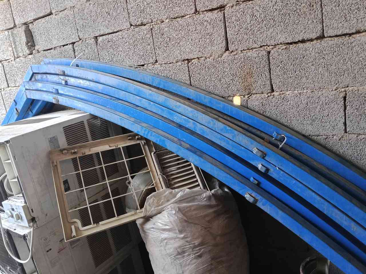 جادر 5قوس للبيع قماش 50باميه نص عمر بدون باب شبح سعره 550وبيه مجال العنوان بغداد  زعفرانيه ***********
